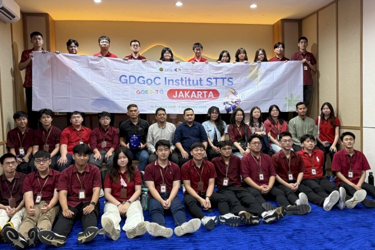 Menghubungkan Dunia Kampus dengan Industri: Kunjungan GDGOC STTS di Jakarta