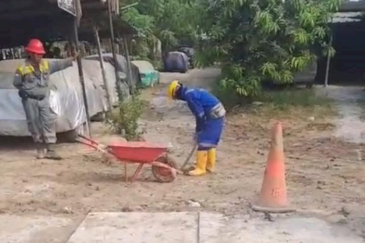Penanganan Lumpur di Proyek Pipa Cikampek-Plumpang