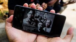 Keluarga Menanti Kabar 5 Jurnalis yang Hilang di Selat Sunda