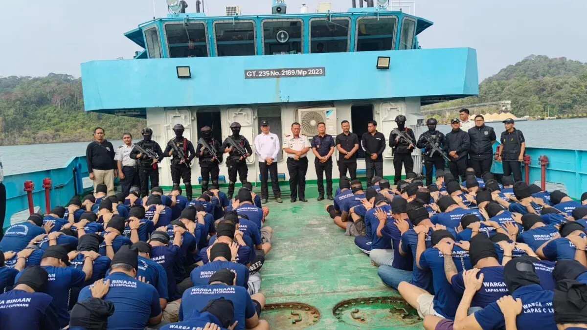 Pemindahan 123 Narapidana dari Jakarta dan Banten ke Nusakambangan