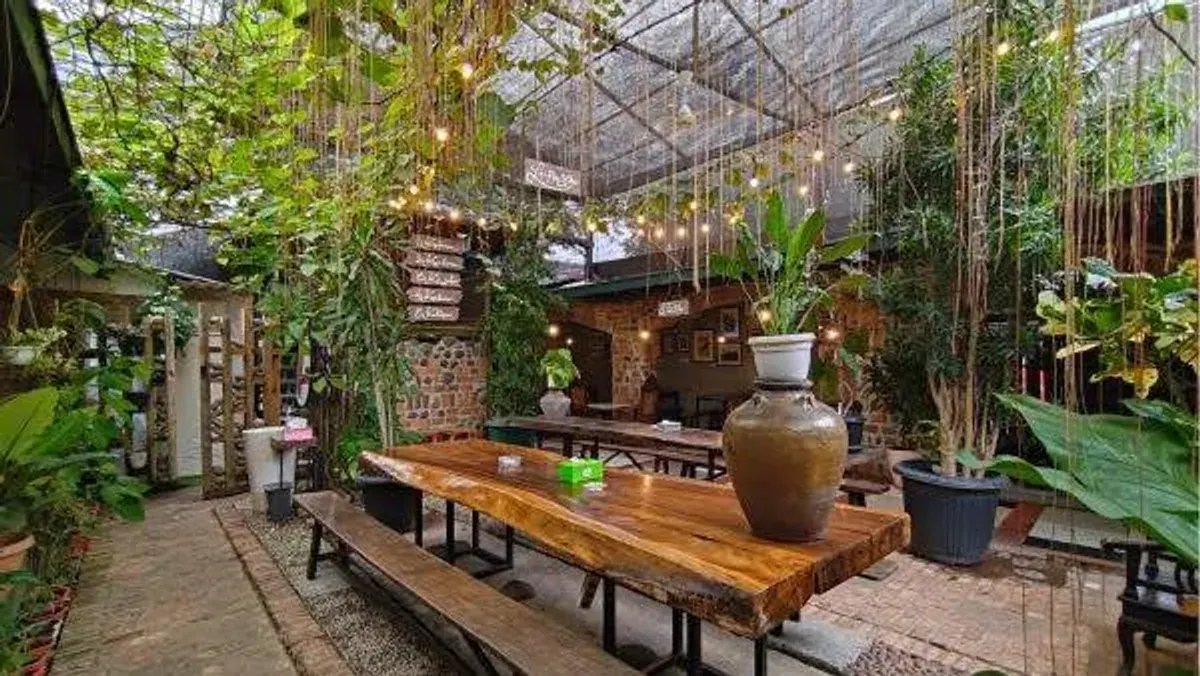 Menikmati Kuliner Malam di Jakarta: Lima Tempat Makan 24 Jam yang Patut Dicoba