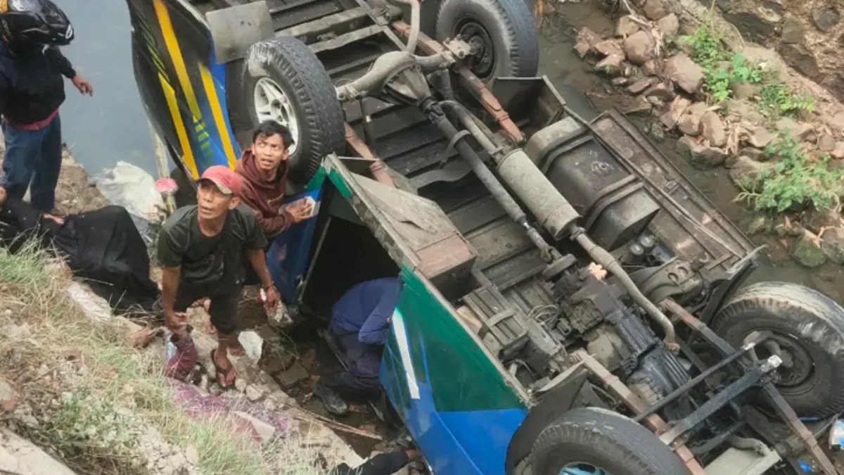Kecelakaan Minibus Rombongan Keluarga di Depok: Penyelidikan Berlanjut