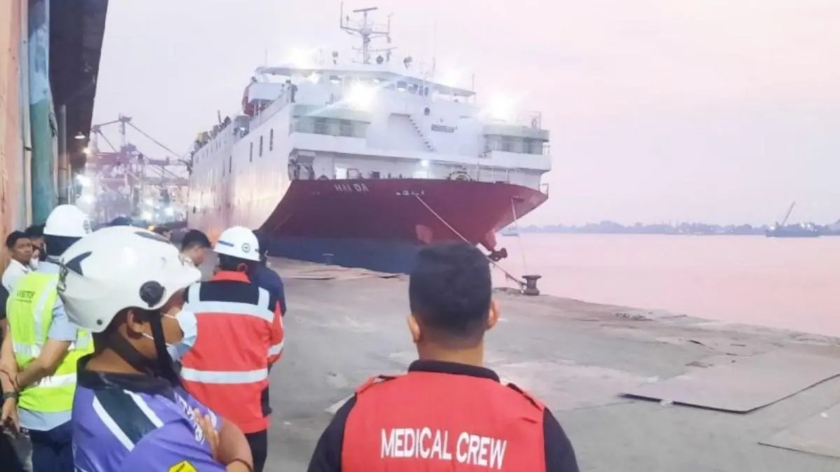 Kedatangan MV Haida di Banjarmasin: Memulangkan Penumpang Selamat