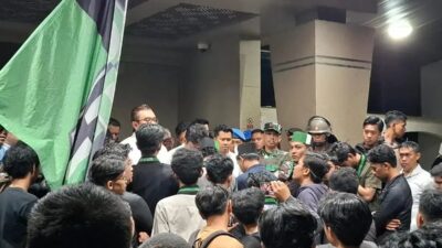 Aksi Mahasiswa di Makassar: Menuntut Transparansi Sumber Daya BBM