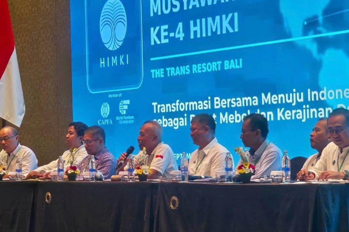 Mendorong Daya Saing Industri Kerajinan Melalui Inovasi dan Teknologi