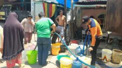 Pendistribusian Air Bersih di Makassar