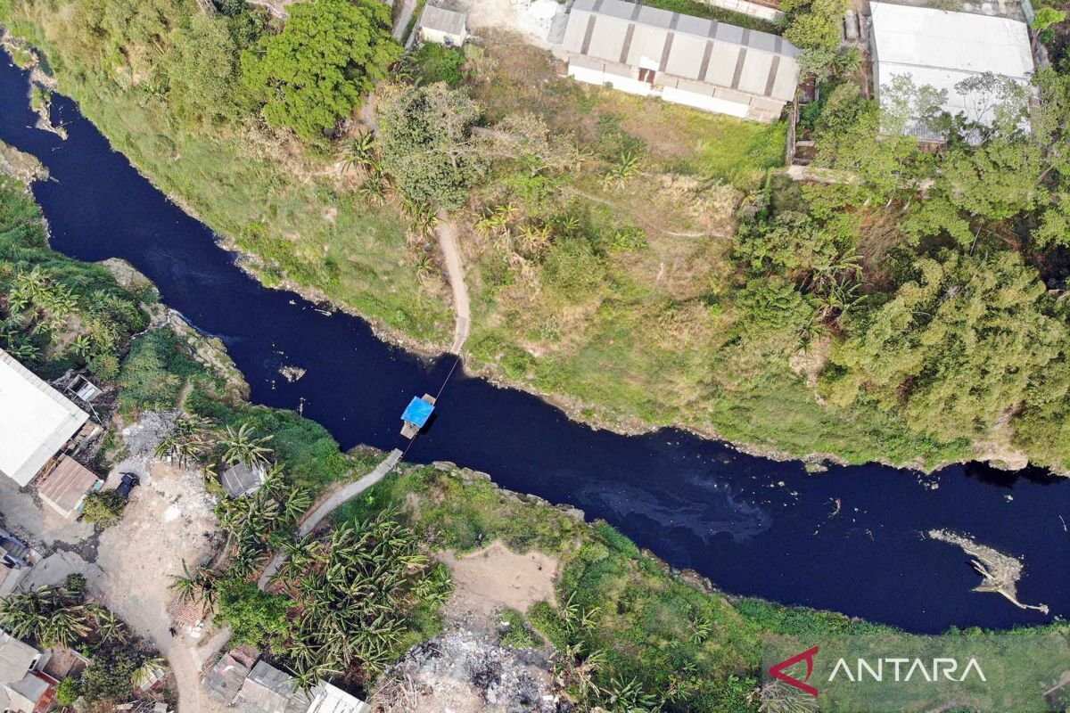 Kebuntuan Lingkungan: Sungai Cileungsi Terancam Akibat Limbah Industri