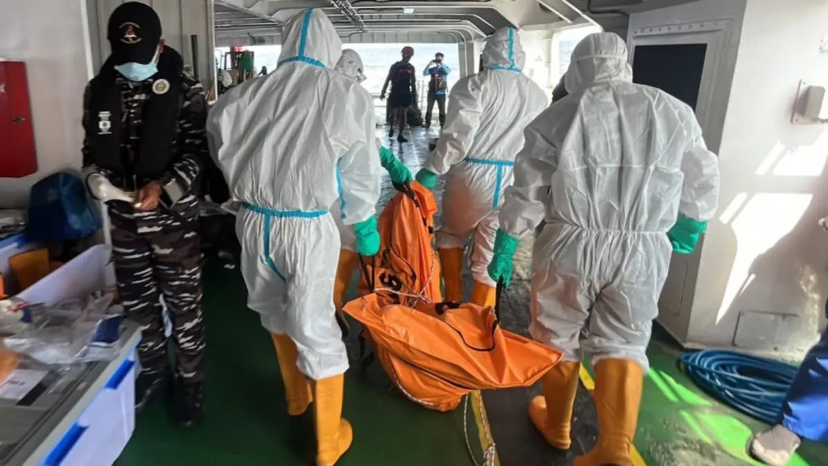 Operasi Pencarian dan Evakuasi Korban Kapal Virgo Transport 8
