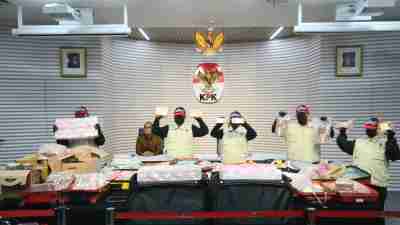 Investigasi KPK di Bogor: Penggeledahan dan Pengumpulan Bukti Korupsi