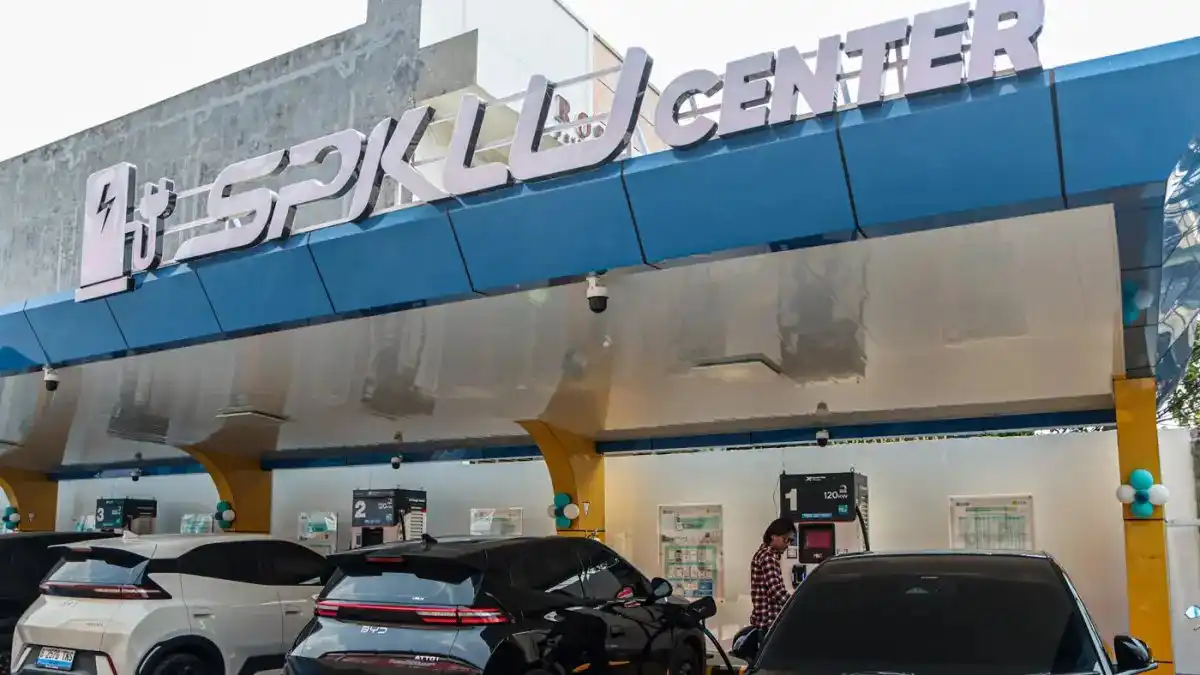 Teknologi Pengisian Cepat untuk Sepeda Motor Listrik: Inovasi dari DRMA