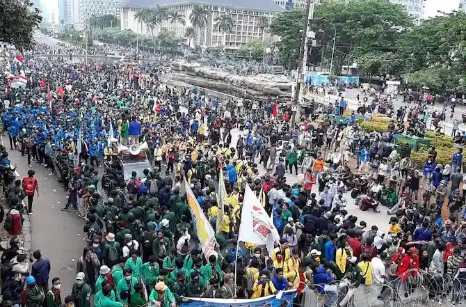 Aksi Bersama Mahasiswa untuk Meningkatkan Suara Rakyat