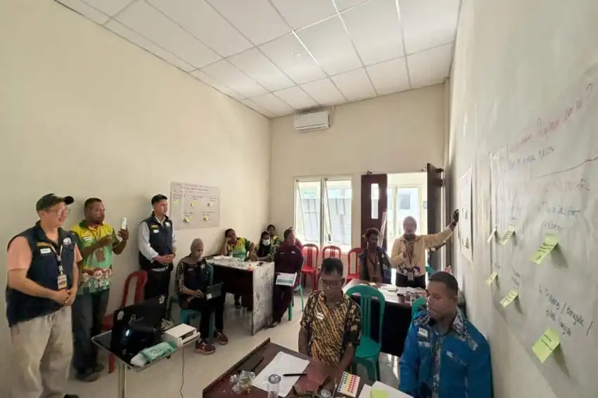 Pelatihan Rekam Medis Elektronik Bantu Perkuat Rujukan Pasien di Teluk Wondama