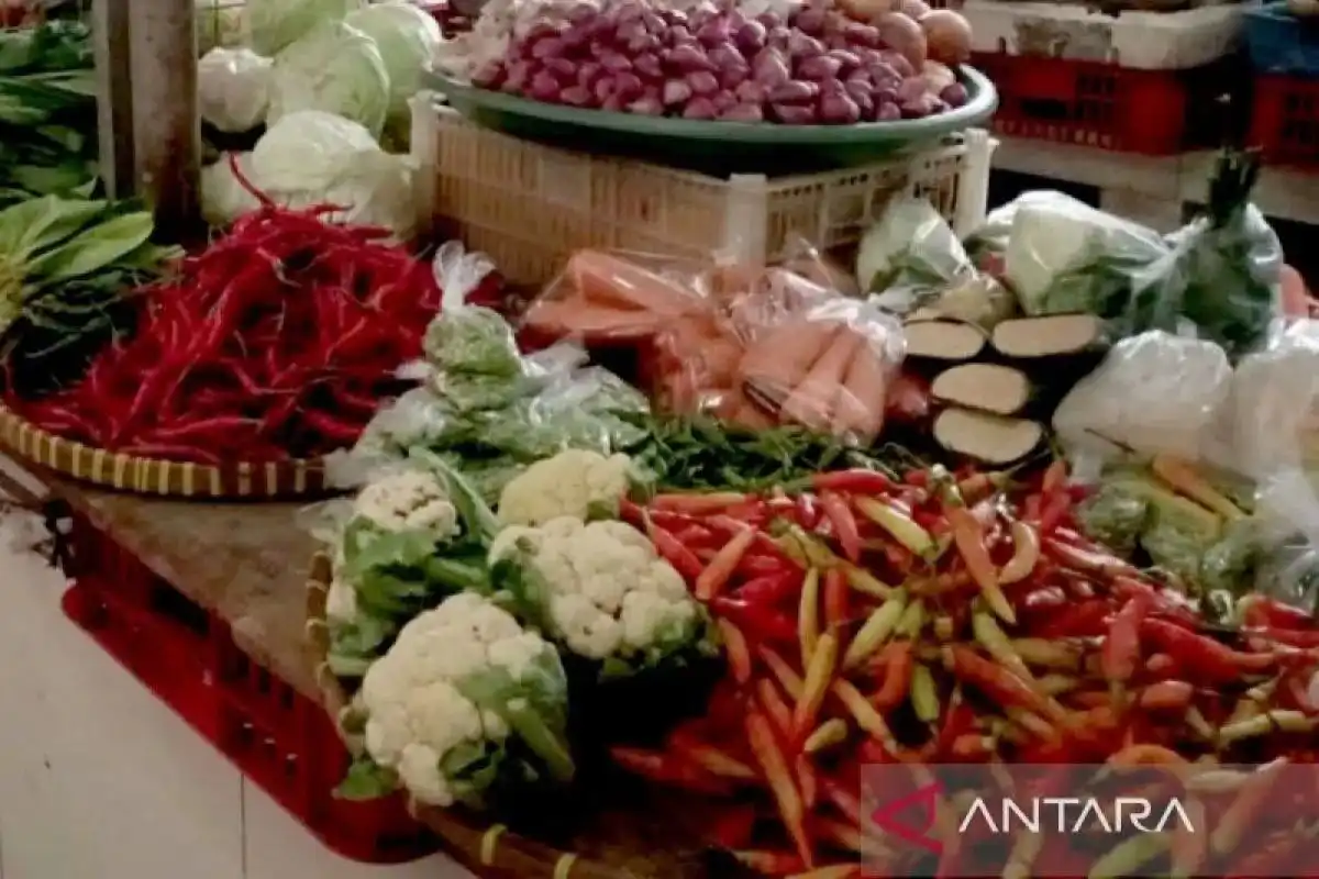 Harga Pangan Nasional: Cabai Rawit Merah Tembus Rp103.250 per Kilogram