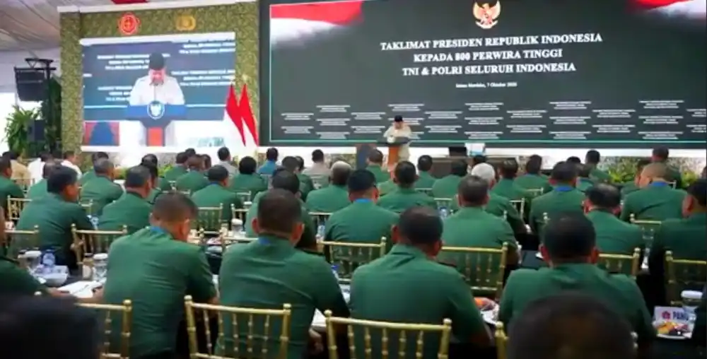 Prabowo Paparkan Kondisi Bangsa kepada 800 Perwira Tinggi TNI-Polri di Istana