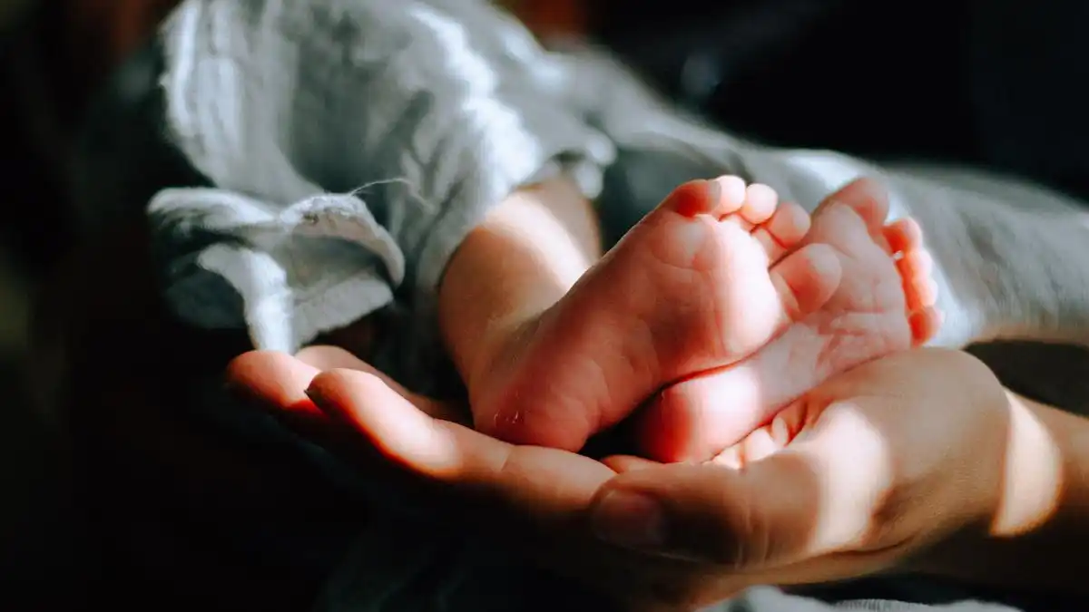 Bayi Alena Meninggal Setelah Sempat Dirawat akibat Pemberian Telur Mentah