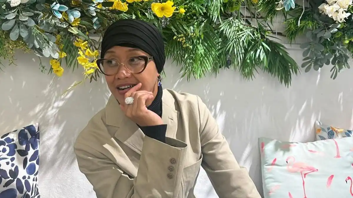 Jejak Auk Murat: Dari Panggung Mode hingga Dunia Usaha