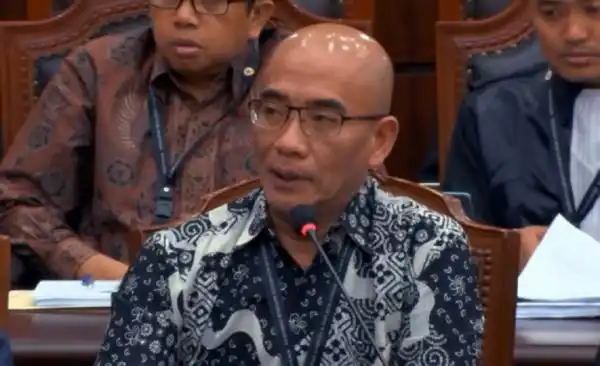 Hasyim Asy’ari Bantah Doli Kurnia soal Pembahasan Pasal Ijazah Gibran di DPR