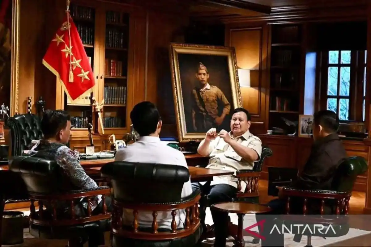 Mandat Baru Komunikasi Pemerintah: Menjelaskan Kebijakan dan Mendengar Publik
