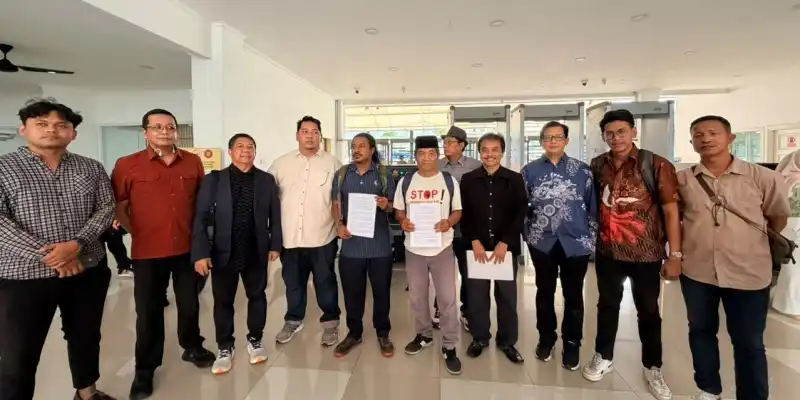 KIPP-AKSI Tertahan di Gerbang DPR Saat Hendak Audiensi dengan Fraksi PKB