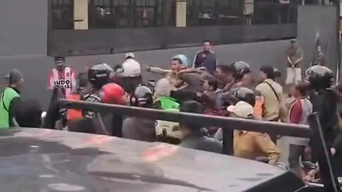 Pengejaran Mobil Tunggakan Cicilan Berujung Keributan di Bogor