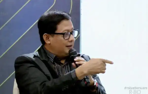 Ubedilah Soroti Kontras Pengangguran Gen Z dan Polemik Ijazah Gibran