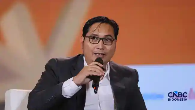 Rupiah Melemah ke Rp18.045 per Dolar AS, Kemenkeu Fokus Jaga Fiskal